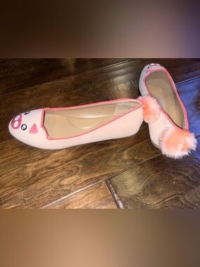BAMBOO Pink Pom-Pom Embellished Ballet Flats PIG animal size 8.5 8 1/2 NEW